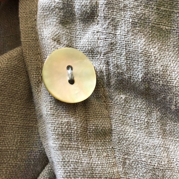 Vintage tan linen sleeveless button down - Picture 5 of 9